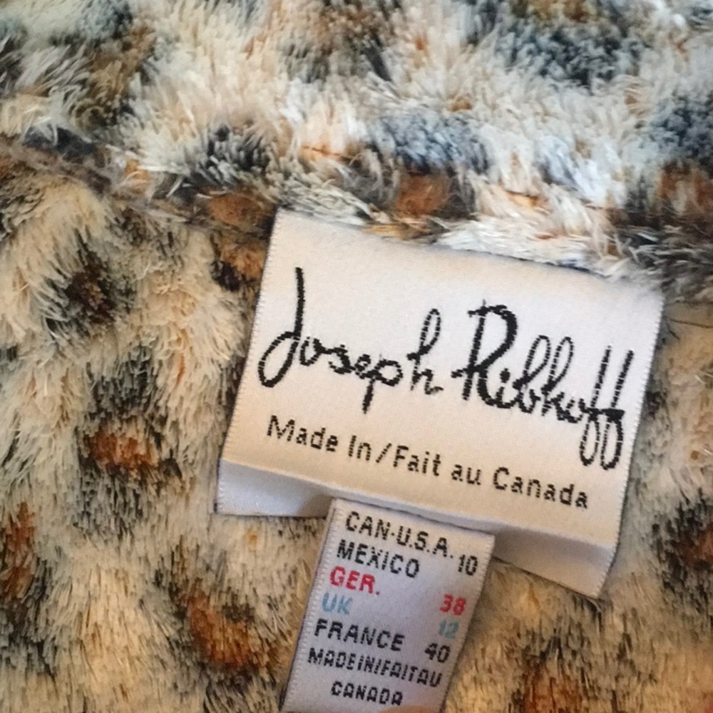 Patterned vest - Picture 5 of 6